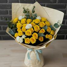 Букет цветов из:  Розы в Александровке Наро-Фоминск