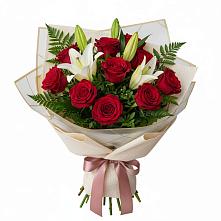 Букет цветов из:  Лилии и Розы в Александровке Наро-Фоминск