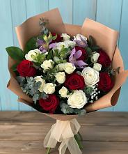 Букет цветов из:  Розы и Альстромерии в Александровке Наро-Фоминск