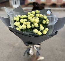 Букет Белые кустовые розы Солинеро в Александровке Наро-Фоминск