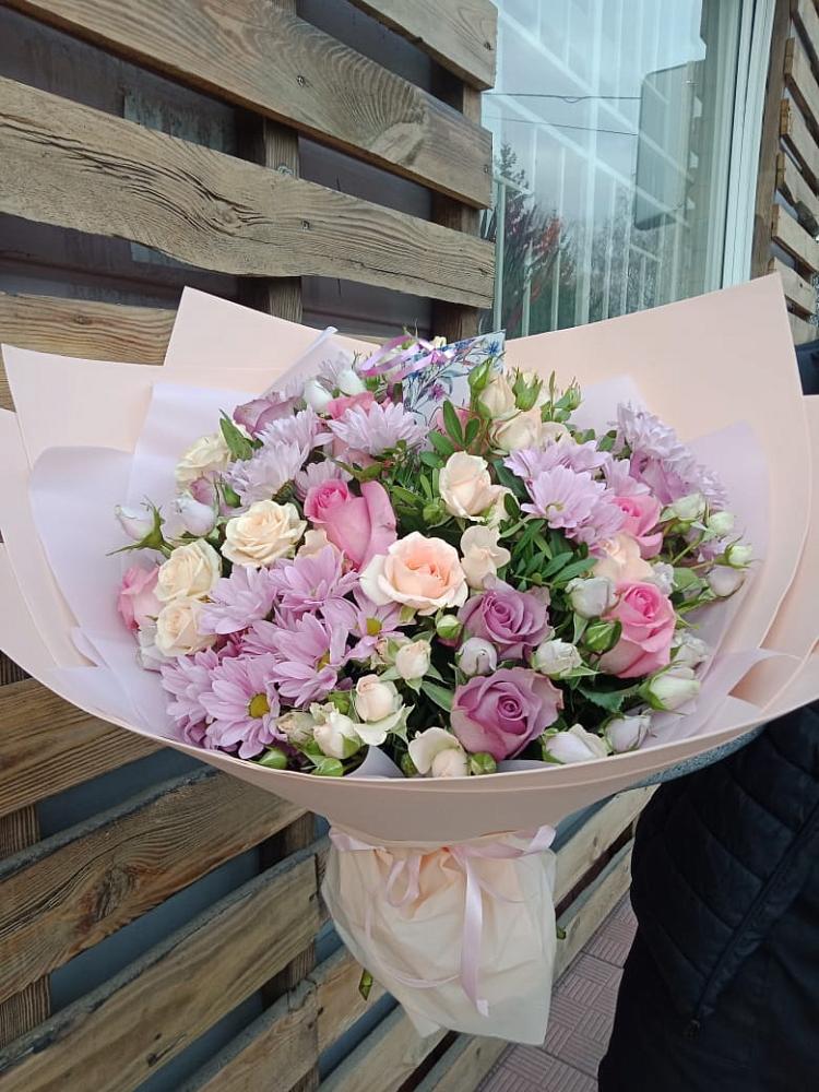 Букет цветов из: Розы и Хризантемы в Александровке Наро-Фоминск