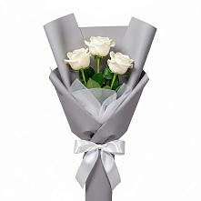 Букет 3 белые розы в Александровке Наро-Фоминск