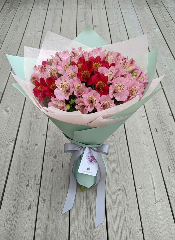 Букет цветов из: Альстромерии в Александровке Наро-Фоминск