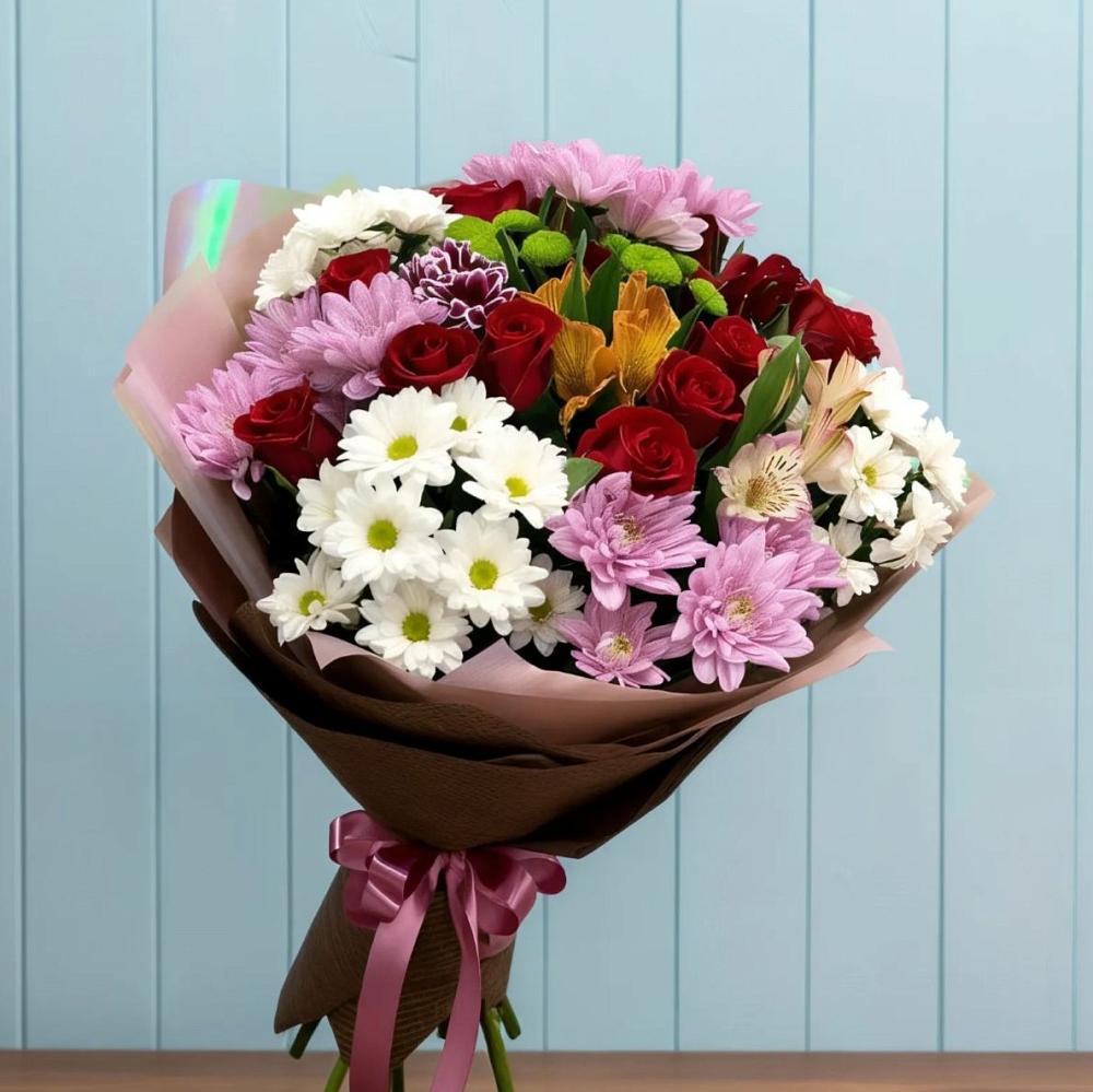 Букет цветов из: Розы, Хризантемы и Альстромерии в Александровке Наро-Фоминск