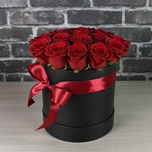 Цветочная композиция из Розы в шляпной коробке в Александровке Наро-Фоминск