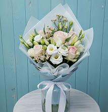 Букет цветов из:  Розы и Лизиантусы в Александровке Наро-Фоминск