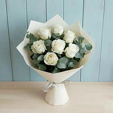 Букет Белые розы в Эвкалипте в Александровке Наро-Фоминск
