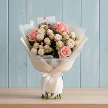 Букет цветов из:  Розы в Александровке Наро-Фоминск